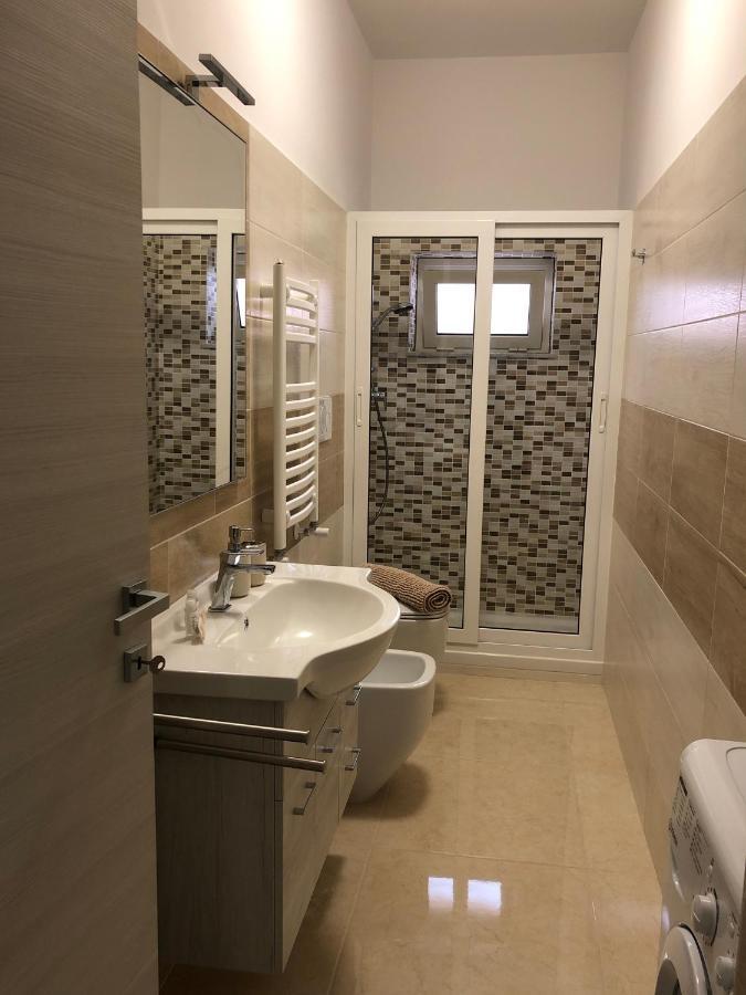 Peter'S House 2 Apartment Calatabiano Bagian luar foto